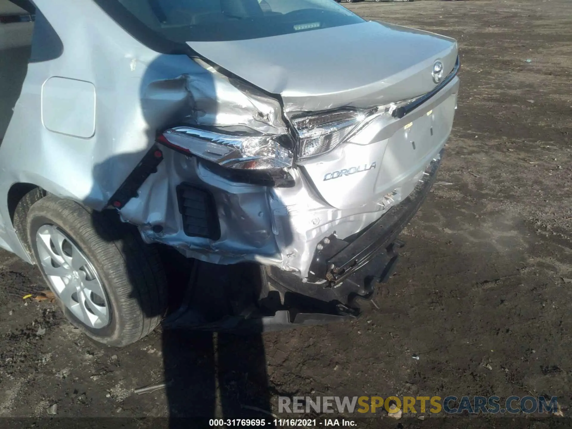 6 Photograph of a damaged car 5YFEPRAE4LP050894 TOYOTA COROLLA 2020