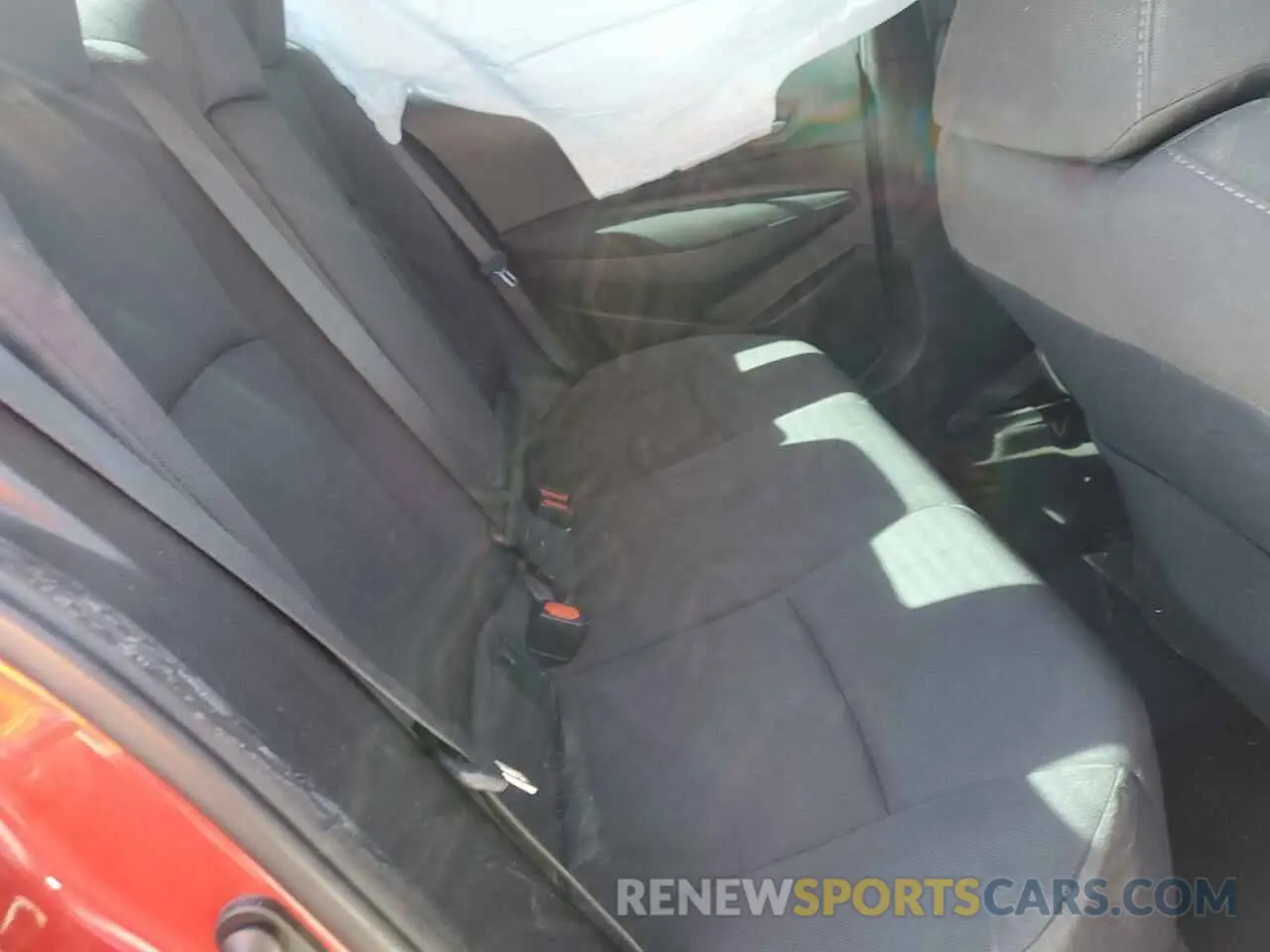 10 Photograph of a damaged car 5YFEPRAE4LP064942 TOYOTA COROLLA 2020