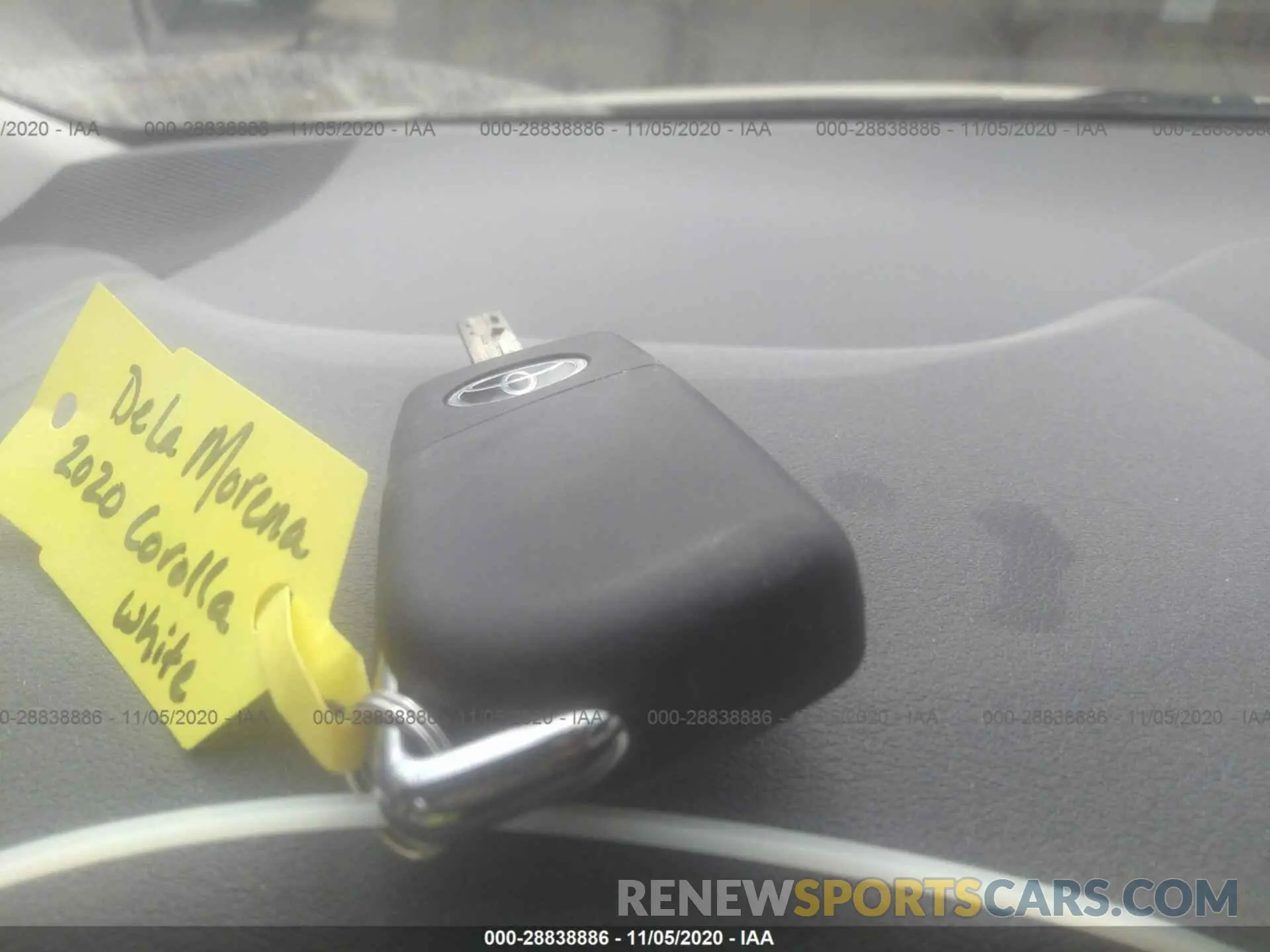 11 Photograph of a damaged car 5YFEPRAE4LP072961 TOYOTA COROLLA 2020