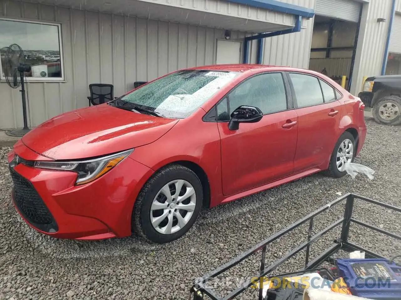 1 Photograph of a damaged car 5YFEPRAE4LP073138 TOYOTA COROLLA 2020
