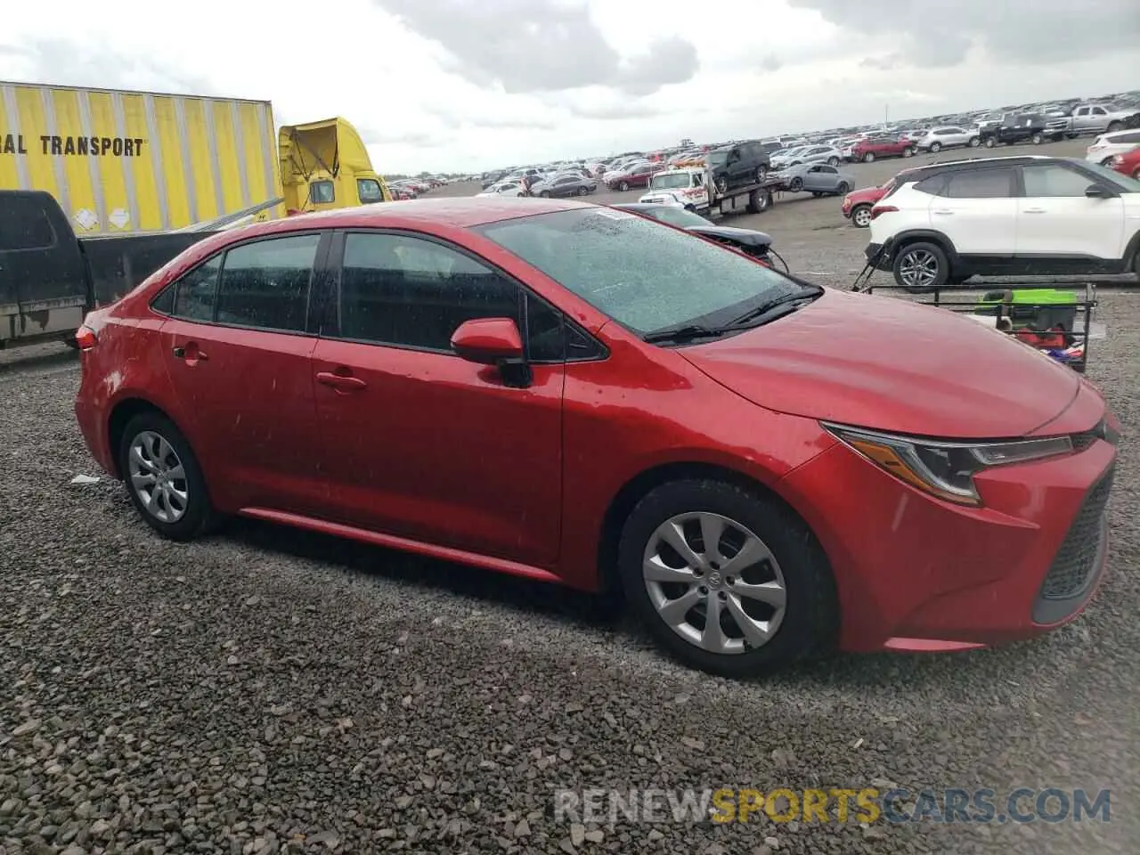 4 Photograph of a damaged car 5YFEPRAE4LP073138 TOYOTA COROLLA 2020