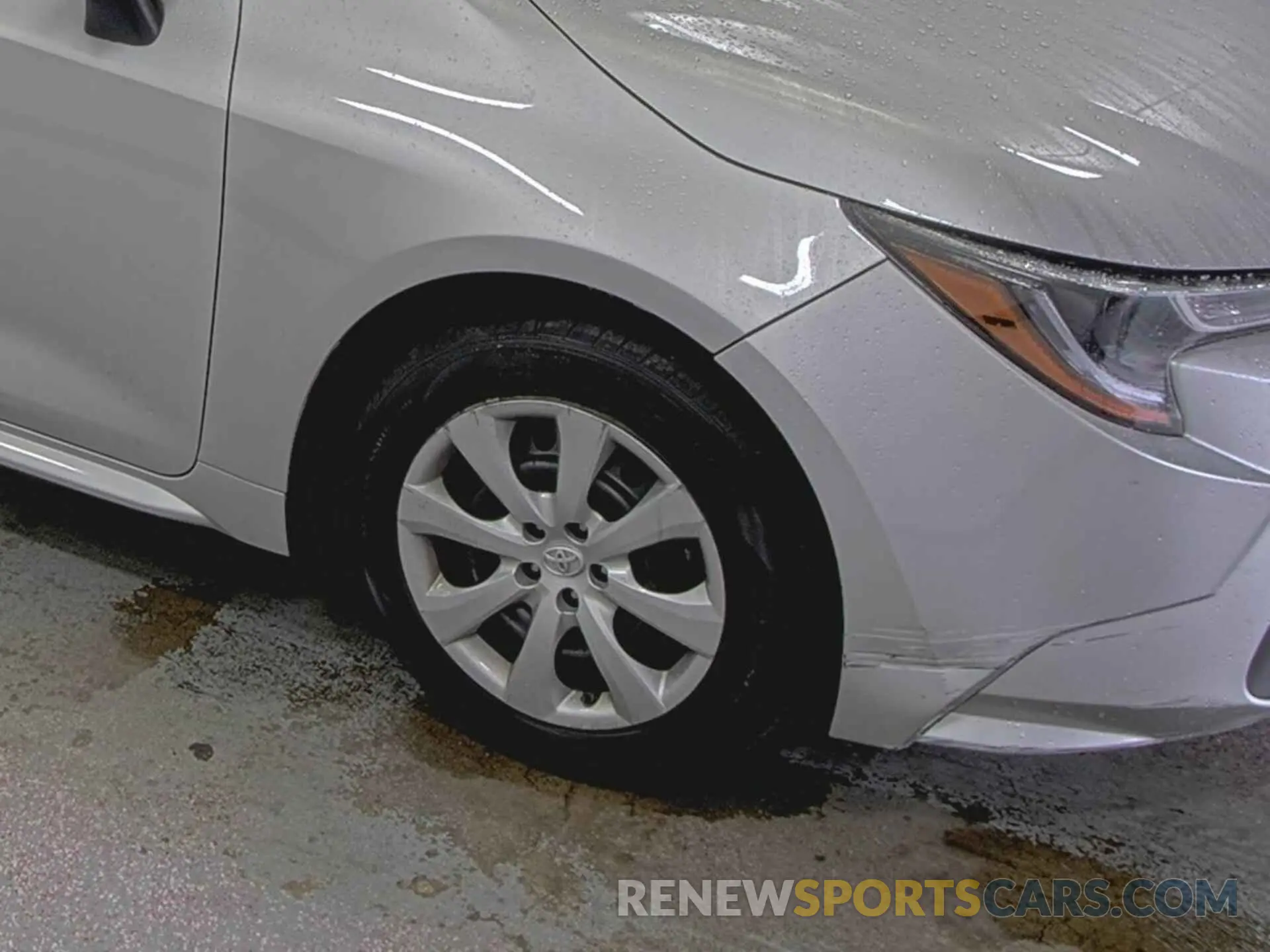 23 Photograph of a damaged car 5YFEPRAE4LP073804 TOYOTA COROLLA 2020