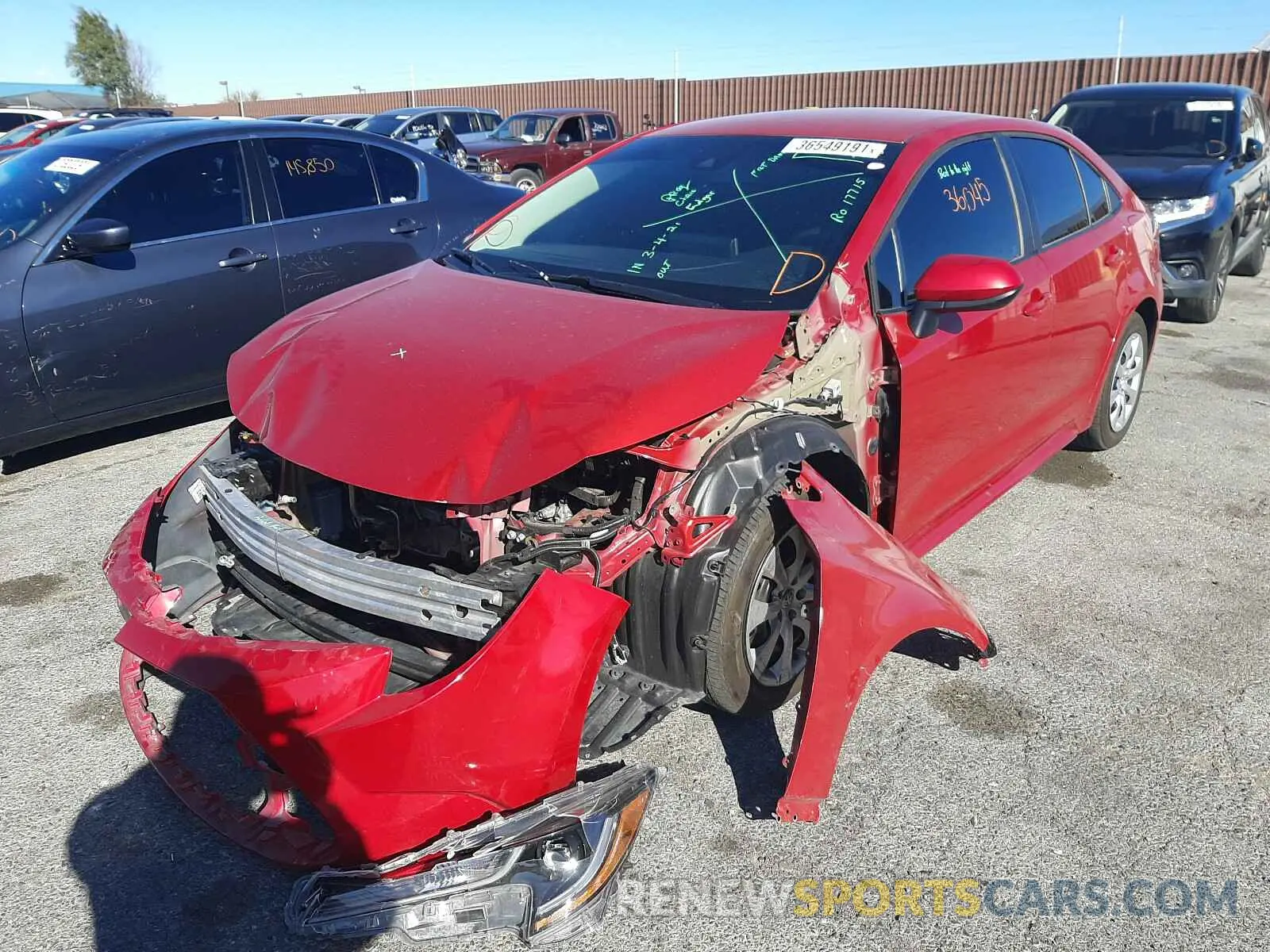 2 Photograph of a damaged car 5YFEPRAE4LP077531 TOYOTA COROLLA 2020