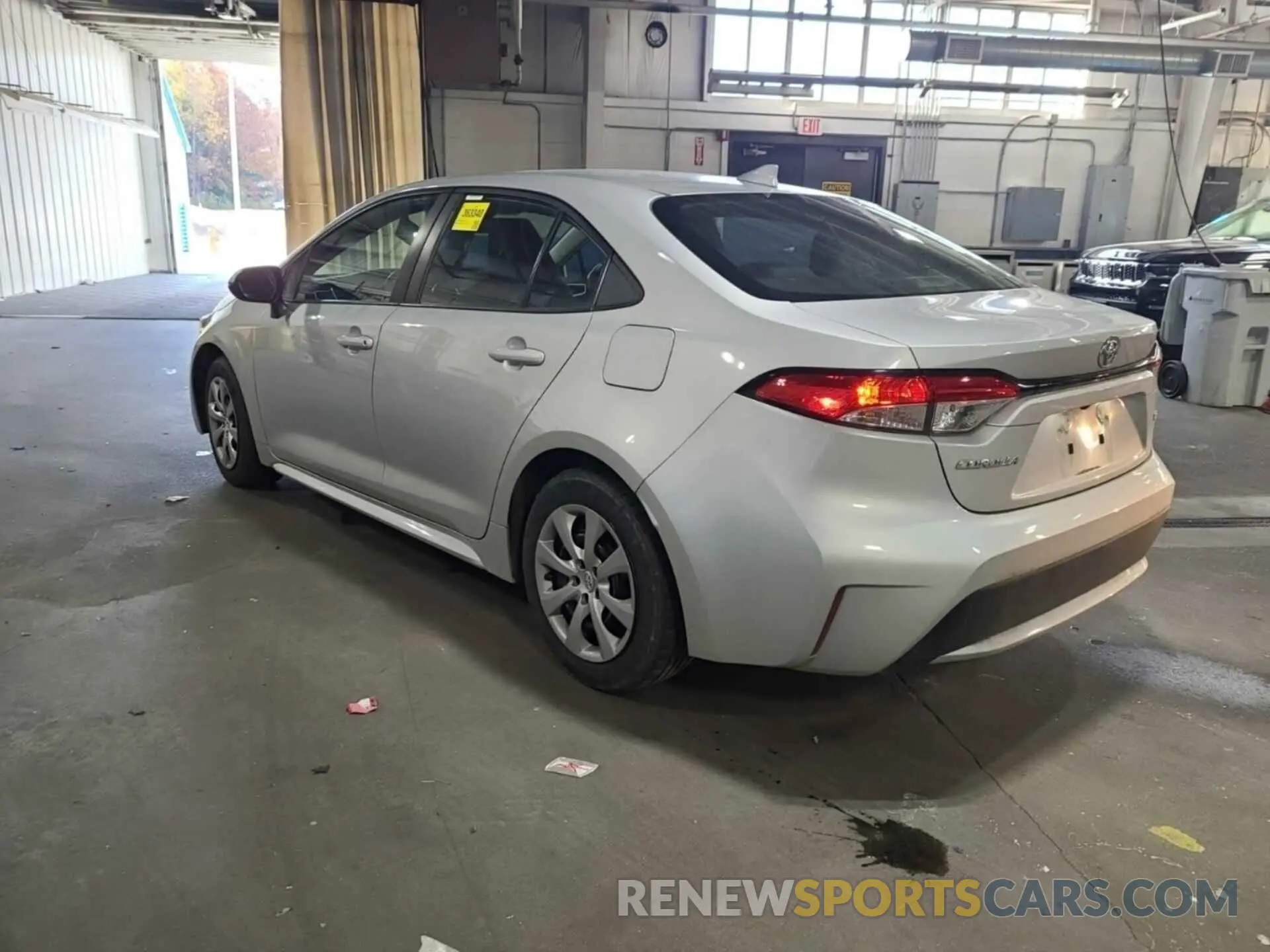 7 Photograph of a damaged car 5YFEPRAE4LP083202 TOYOTA COROLLA 2020