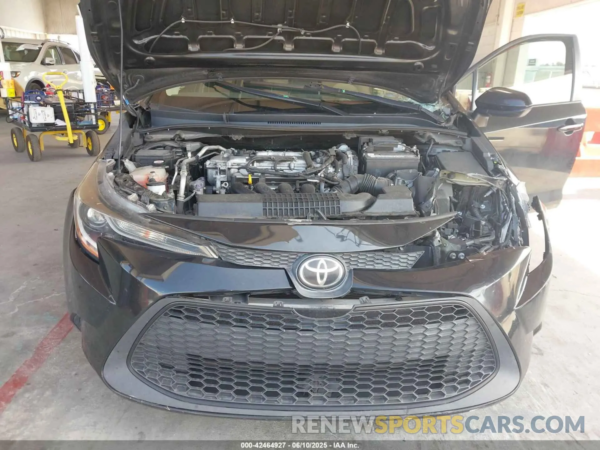 10 Фотография поврежденного автомобиля 5YFEPRAE4LP089131 TOYOTA COROLLA 2020