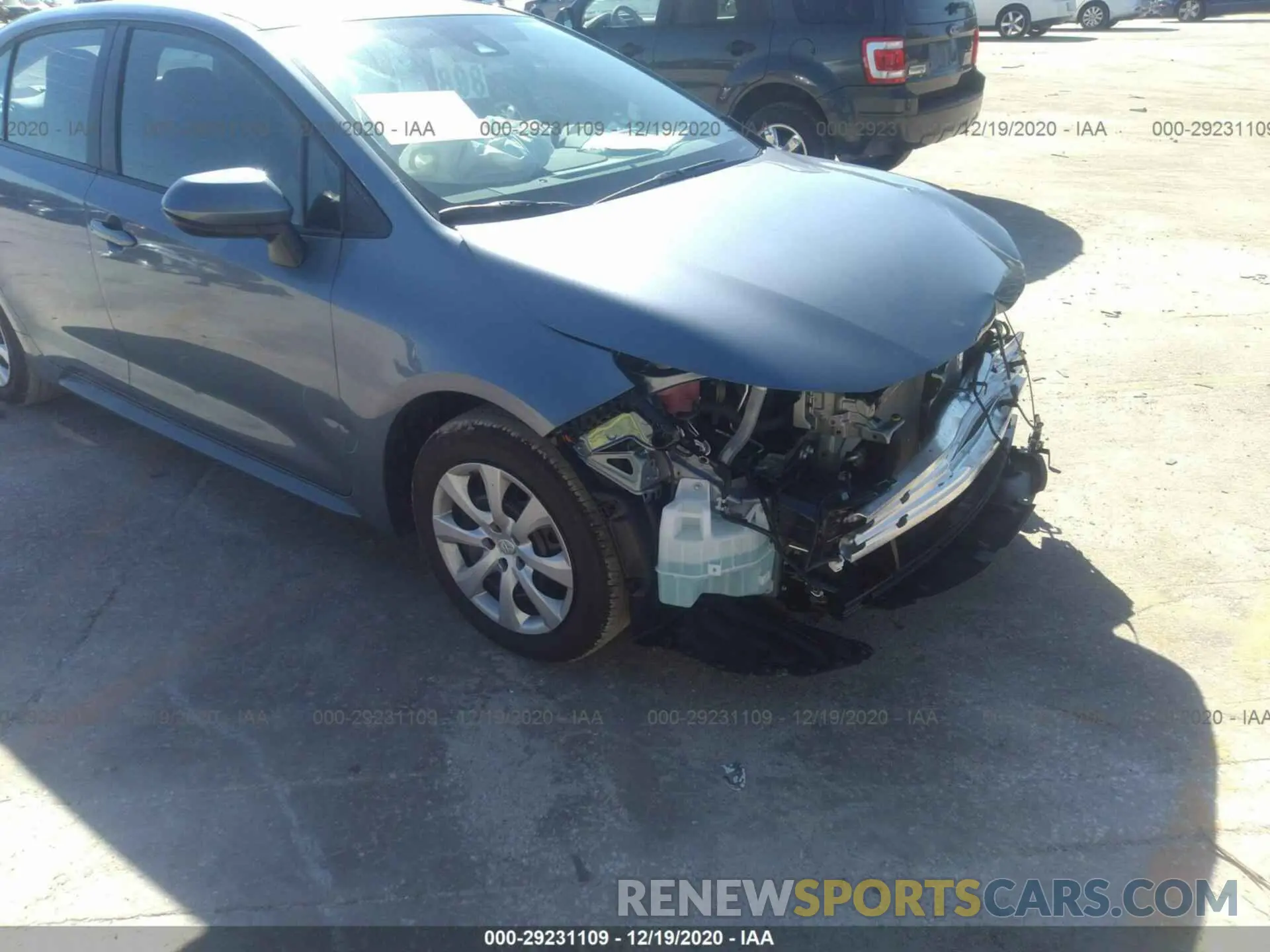 6 Photograph of a damaged car 5YFEPRAE4LP105618 TOYOTA COROLLA 2020