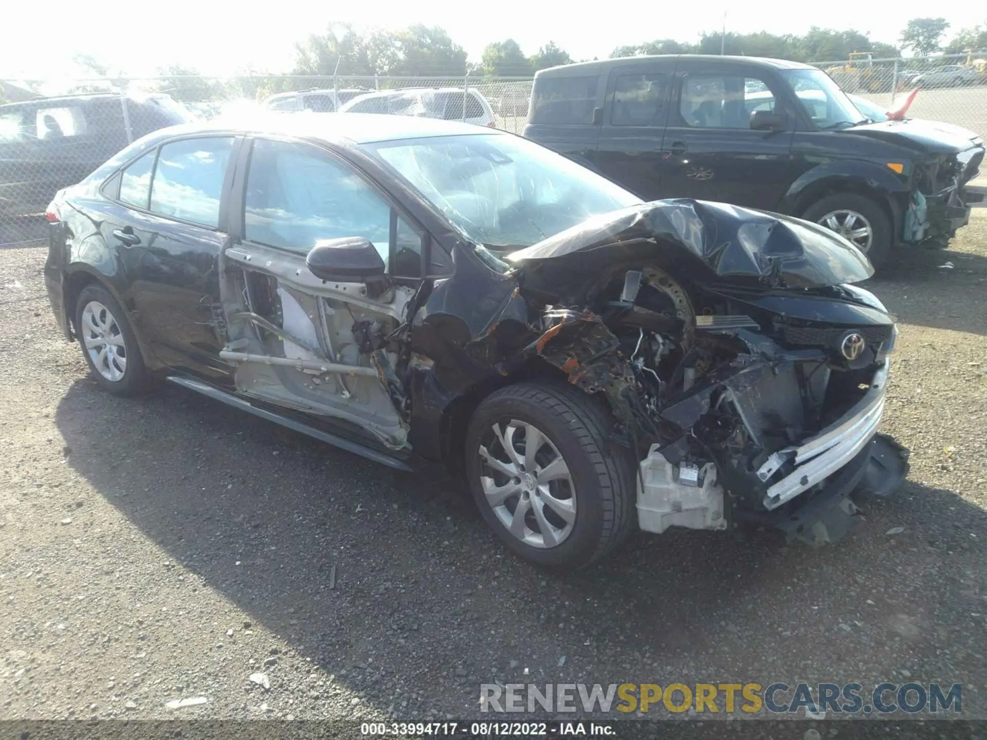 1 Photograph of a damaged car 5YFEPRAE4LP117395 TOYOTA COROLLA 2020