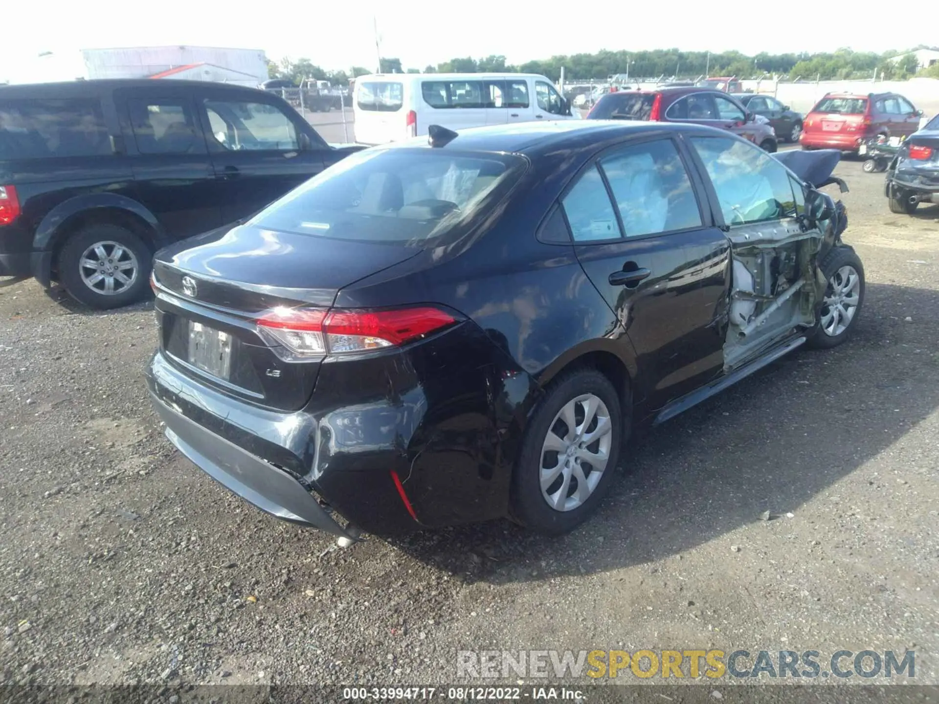 4 Photograph of a damaged car 5YFEPRAE4LP117395 TOYOTA COROLLA 2020