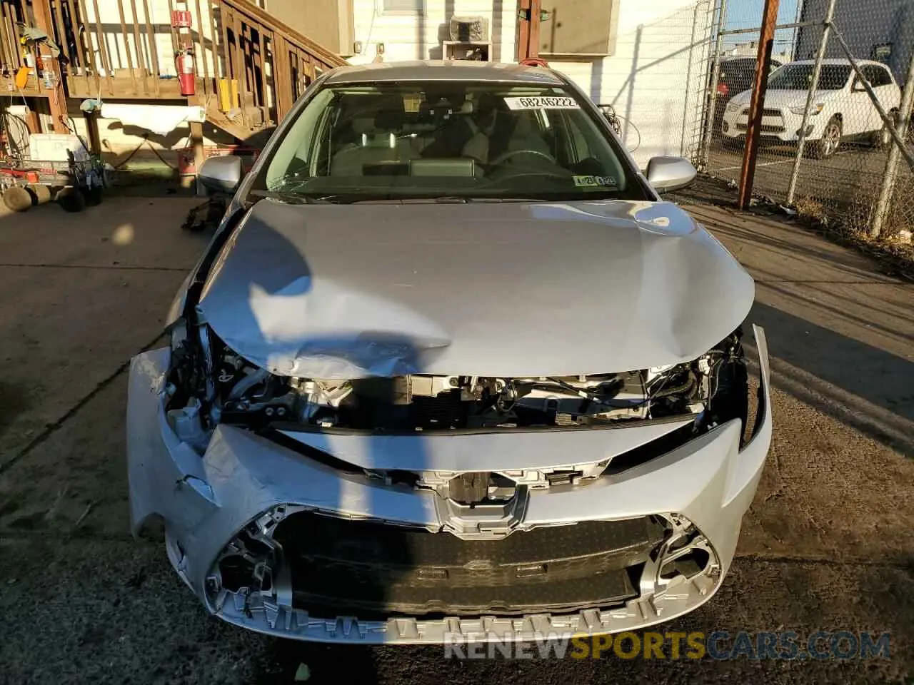 5 Photograph of a damaged car 5YFEPRAE4LP126209 TOYOTA COROLLA 2020