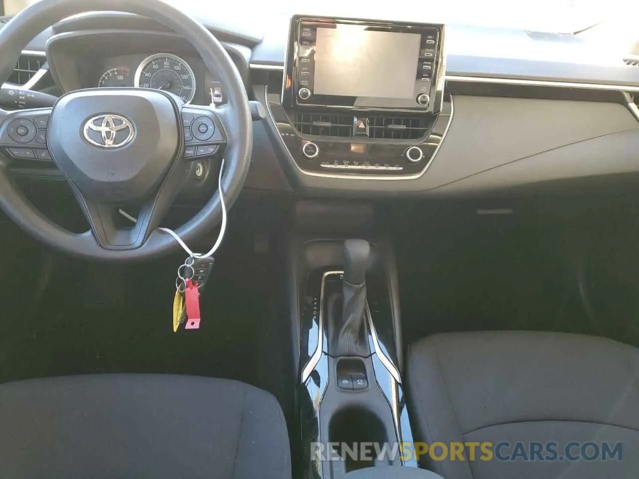 8 Photograph of a damaged car 5YFEPRAE4LP126209 TOYOTA COROLLA 2020