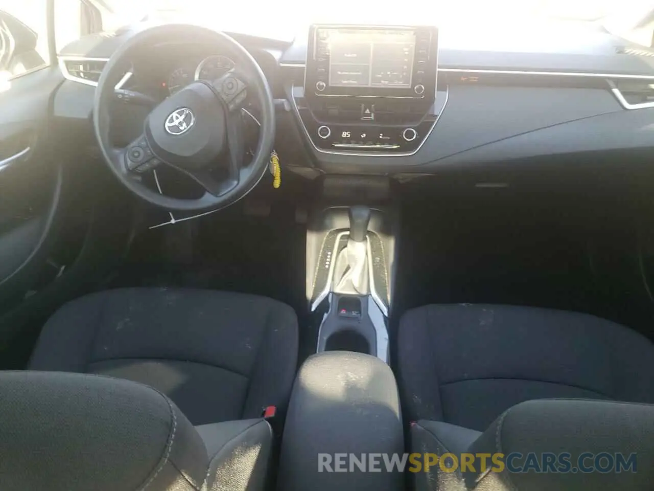 8 Фотография поврежденного автомобиля 5YFEPRAE4LP127697 TOYOTA COROLLA 2020