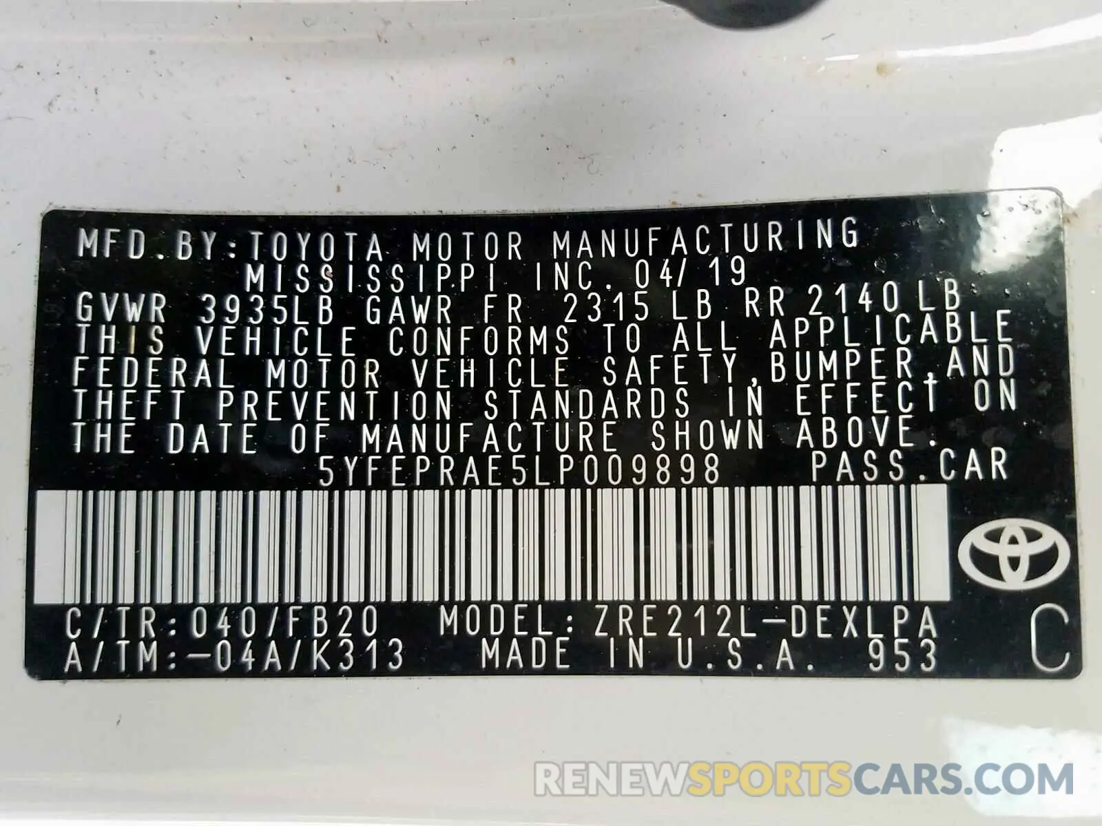 10 Photograph of a damaged car 5YFEPRAE5LP009898 TOYOTA COROLLA 2020