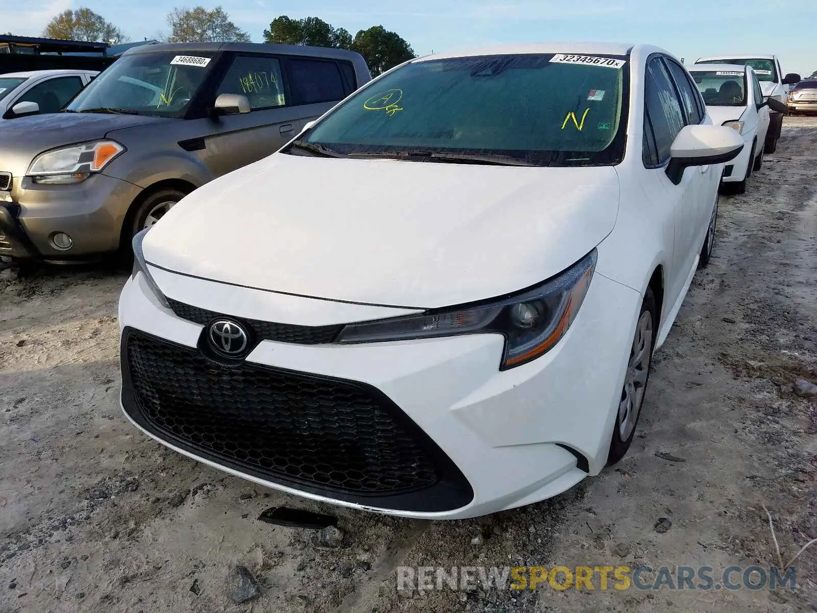 2 Photograph of a damaged car 5YFEPRAE5LP009898 TOYOTA COROLLA 2020