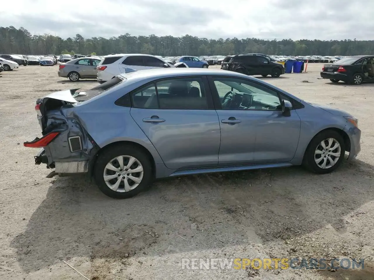 3 Photograph of a damaged car 5YFEPRAE5LP010842 TOYOTA COROLLA 2020