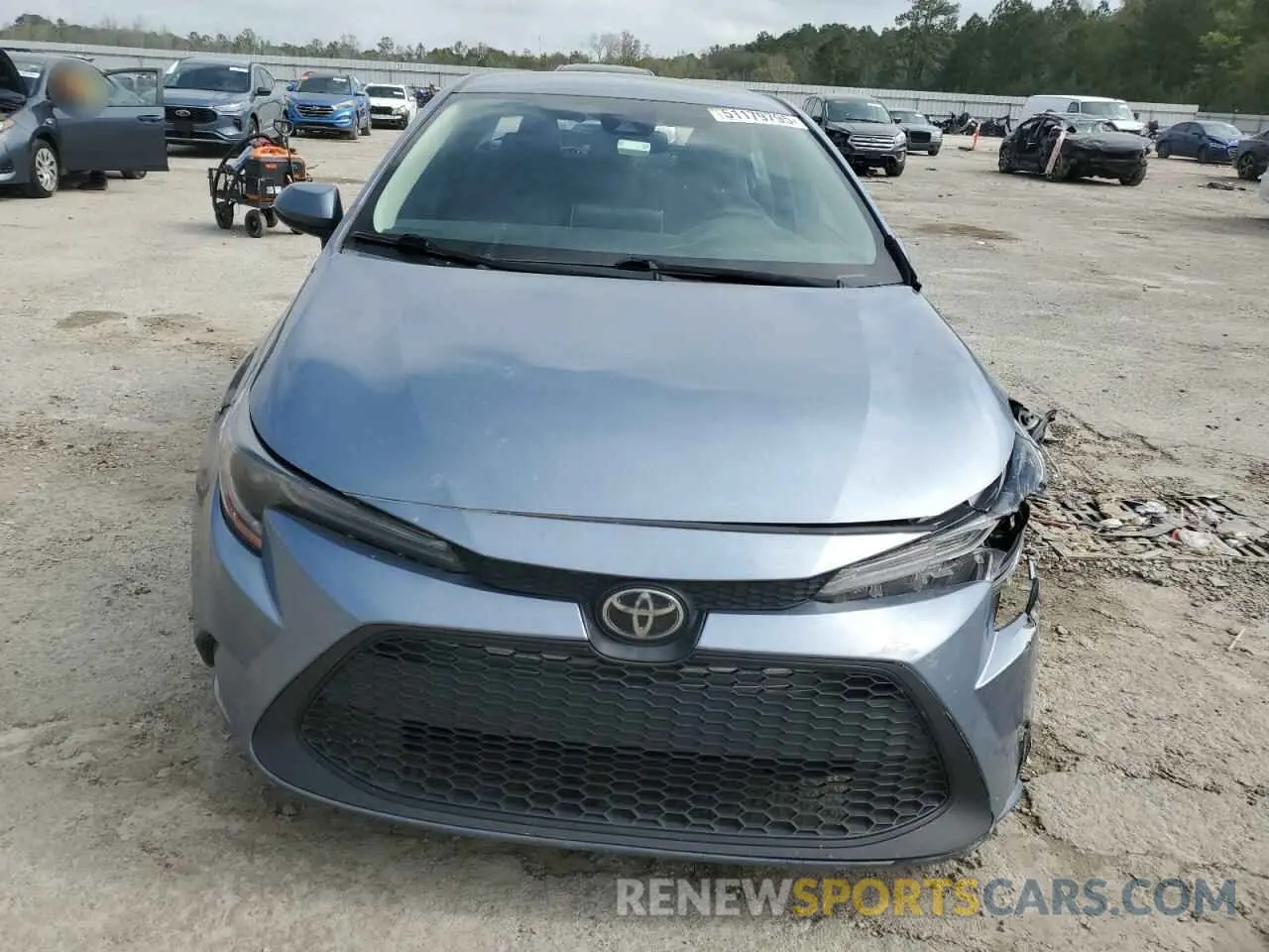 5 Photograph of a damaged car 5YFEPRAE5LP010842 TOYOTA COROLLA 2020