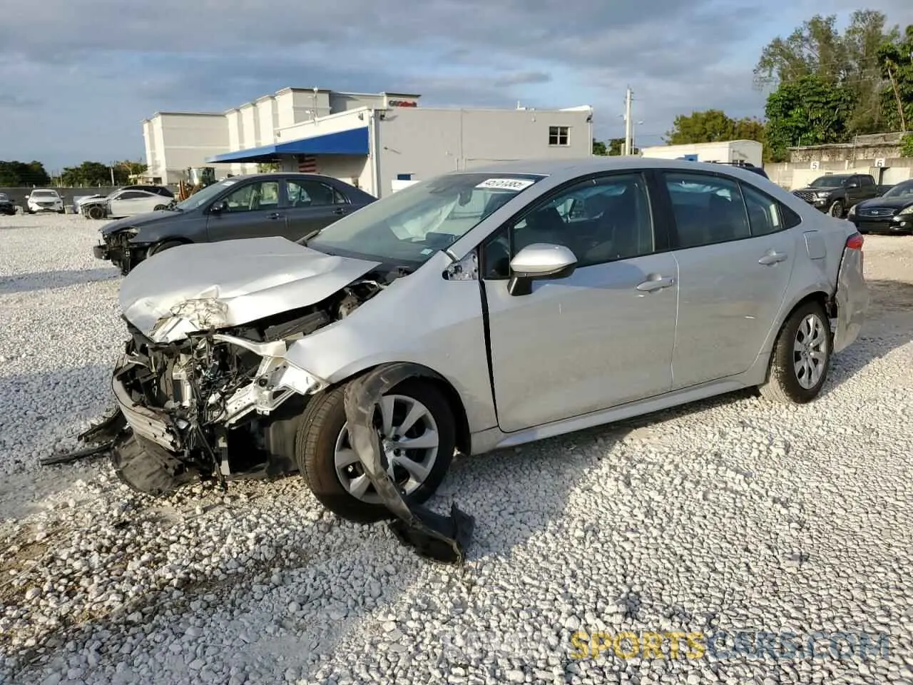 1 Фотография поврежденного автомобиля 5YFEPRAE5LP026975 TOYOTA COROLLA 2020