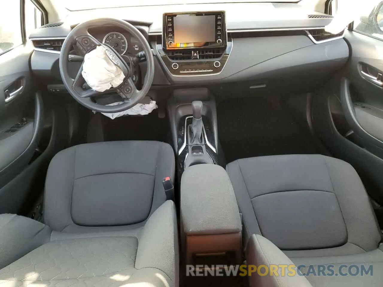 8 Фотография поврежденного автомобиля 5YFEPRAE5LP026975 TOYOTA COROLLA 2020