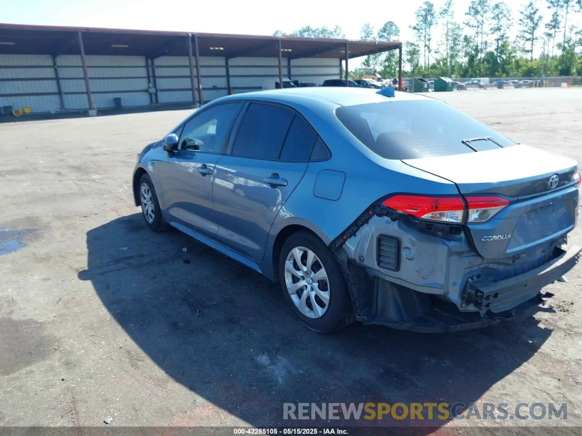3 Photograph of a damaged car 5YFEPRAE5LP035336 TOYOTA COROLLA 2020
