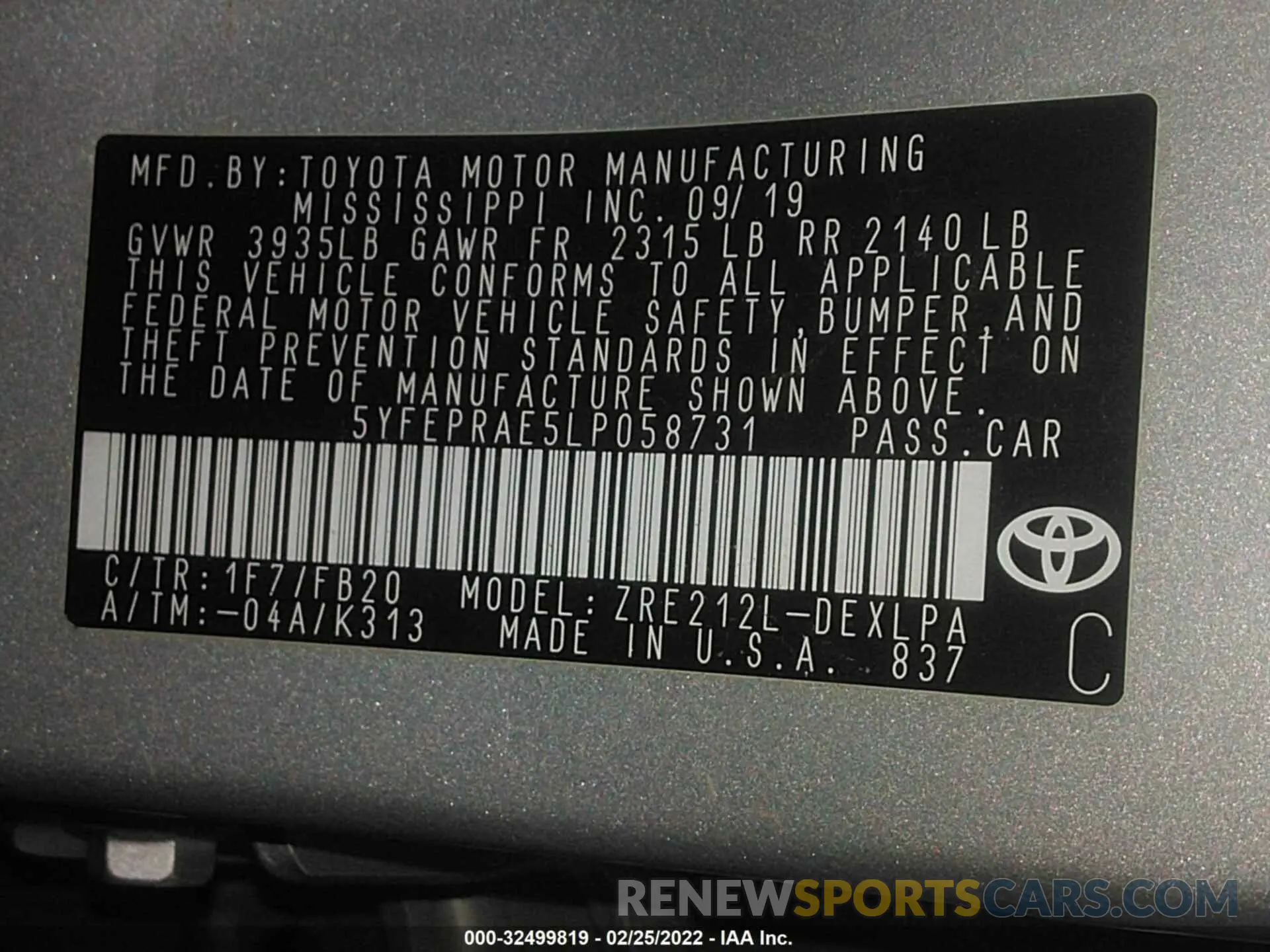 9 Photograph of a damaged car 5YFEPRAE5LP058731 TOYOTA COROLLA 2020