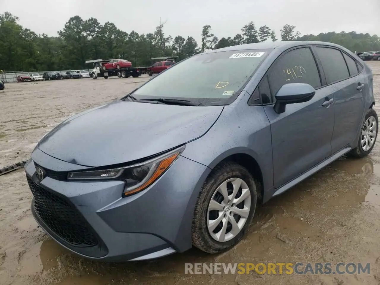 2 Photograph of a damaged car 5YFEPRAE5LP067946 TOYOTA COROLLA 2020