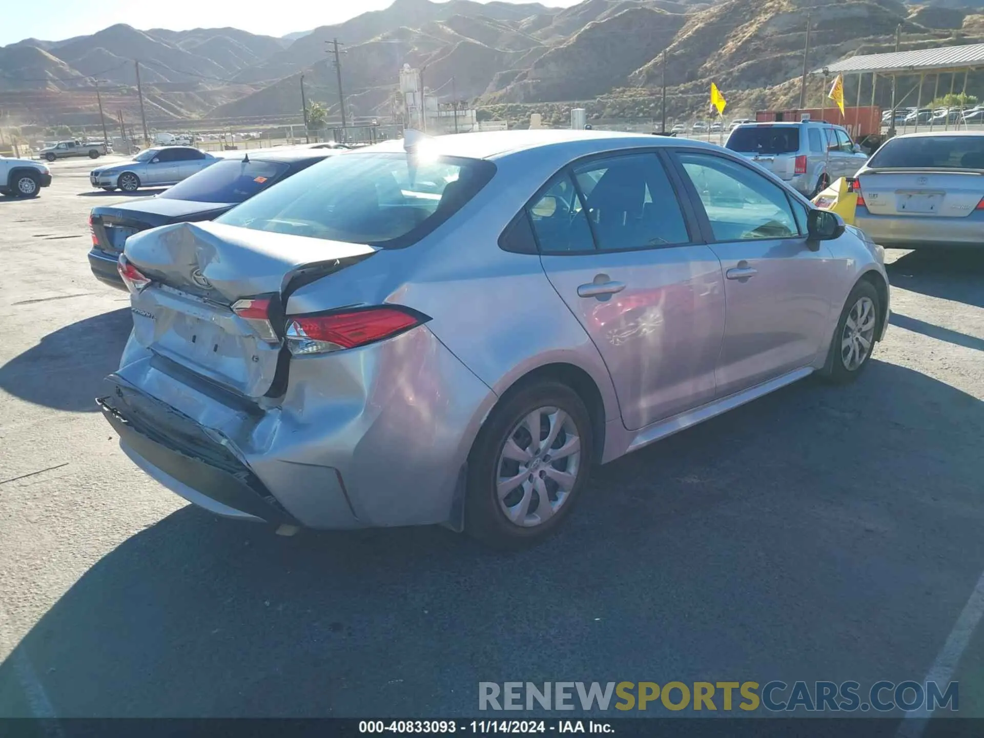 4 Photograph of a damaged car 5YFEPRAE5LP069714 TOYOTA COROLLA 2020