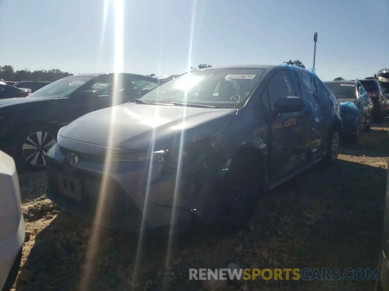 2 Photograph of a damaged car 5YFEPRAE5LP076663 TOYOTA COROLLA 2020