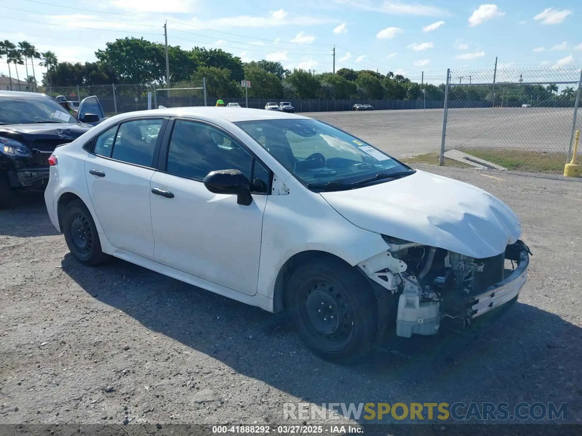 1 Фотография поврежденного автомобиля 5YFEPRAE5LP078994 TOYOTA COROLLA 2020