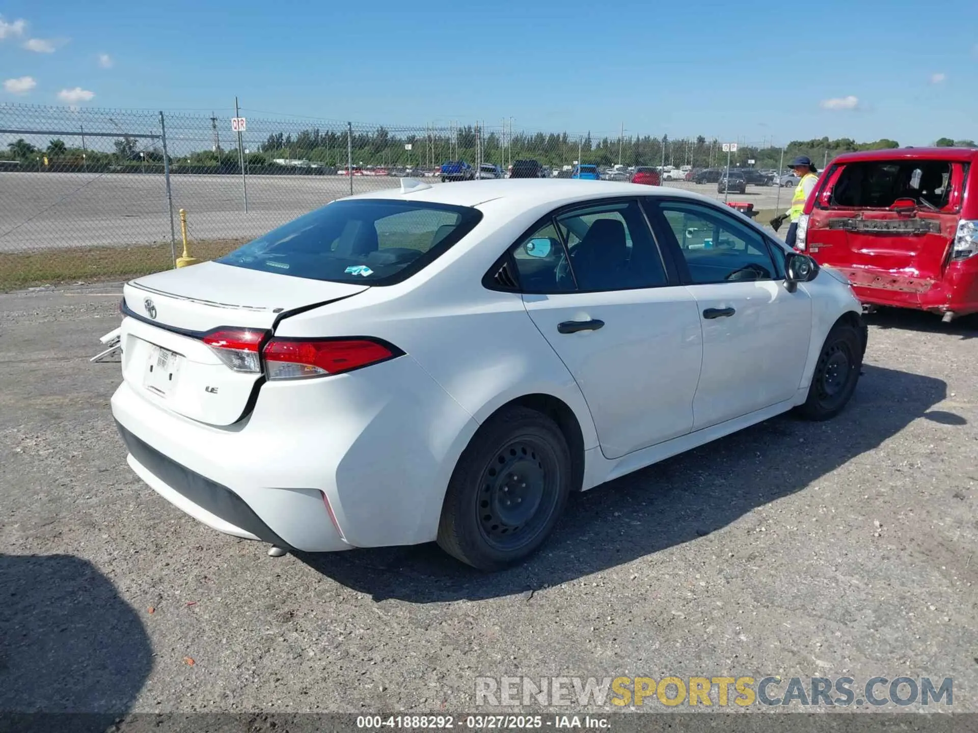 4 Фотография поврежденного автомобиля 5YFEPRAE5LP078994 TOYOTA COROLLA 2020