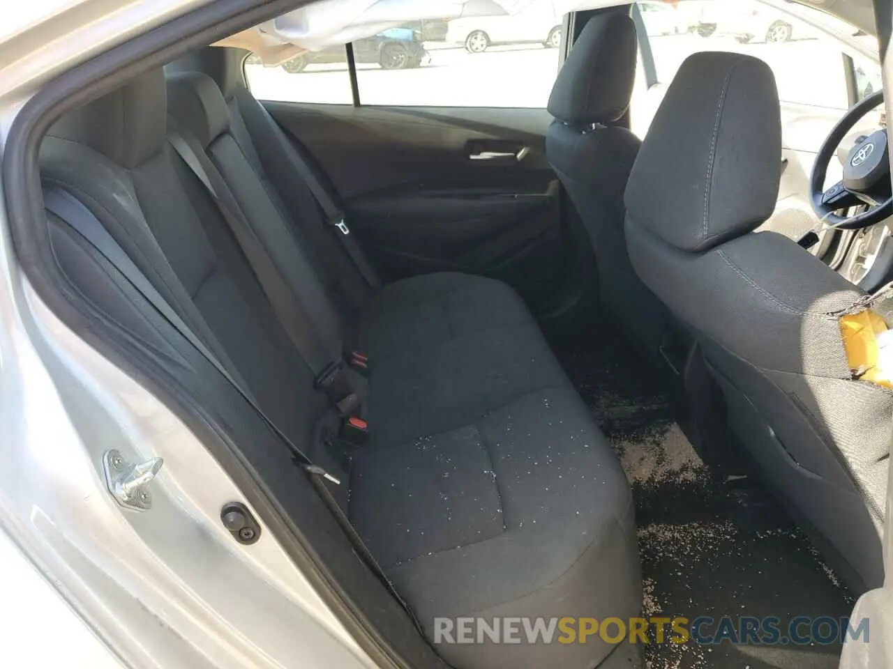 10 Photograph of a damaged car 5YFEPRAE5LP098825 TOYOTA COROLLA 2020