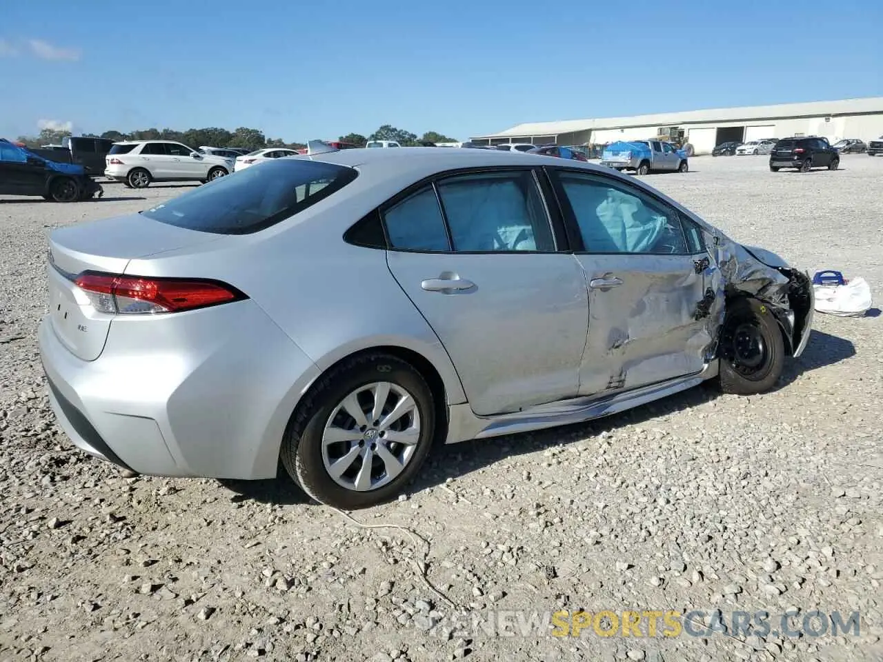 3 Photograph of a damaged car 5YFEPRAE5LP098825 TOYOTA COROLLA 2020