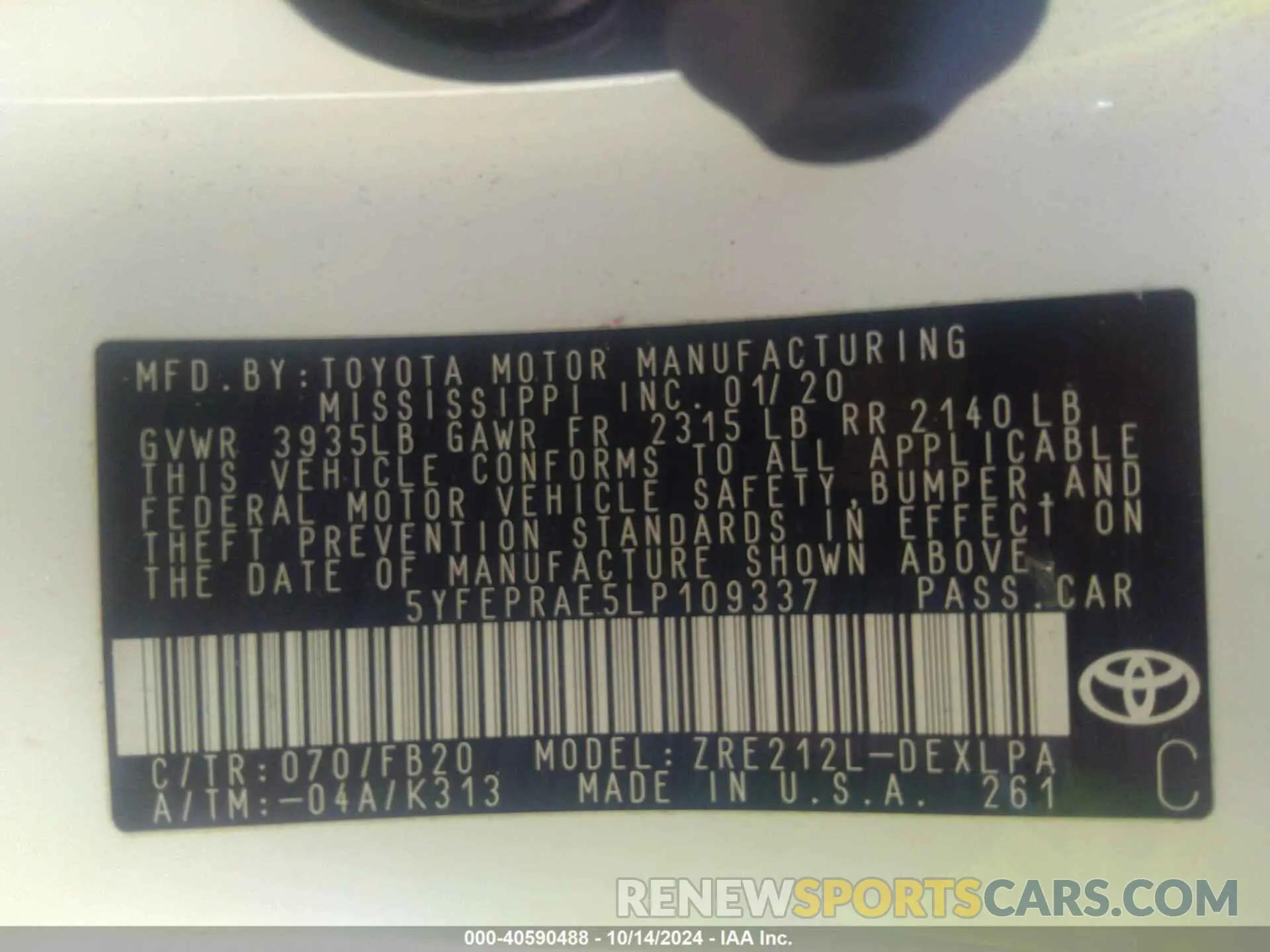 9 Photograph of a damaged car 5YFEPRAE5LP109337 TOYOTA COROLLA 2020