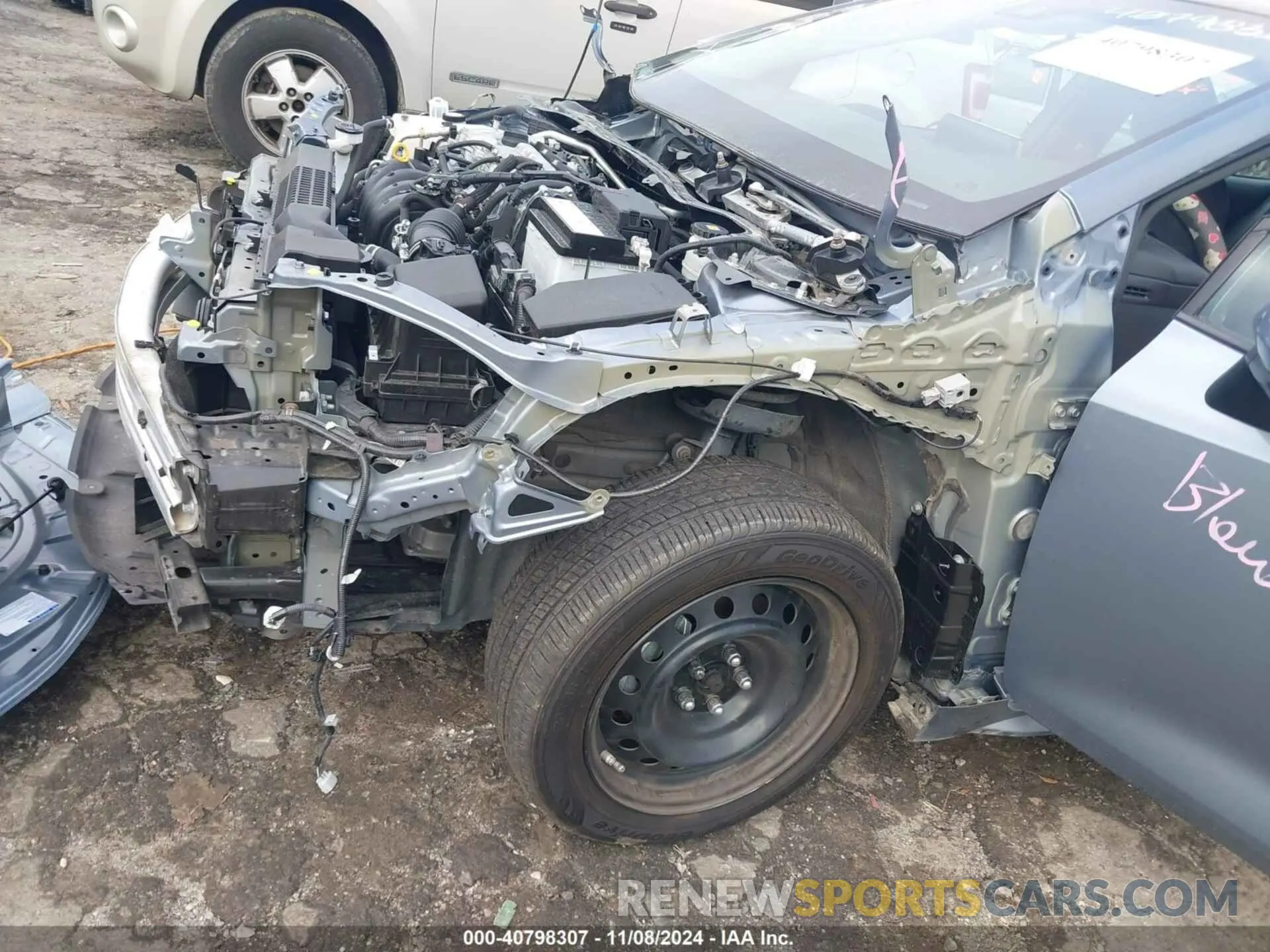 18 Photograph of a damaged car 5YFEPRAE5LP111234 TOYOTA COROLLA 2020