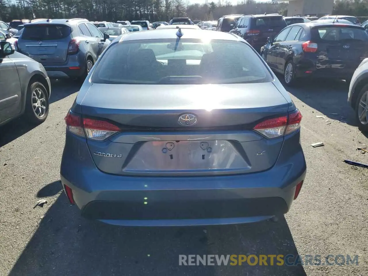 6 Photograph of a damaged car 5YFEPRAE5LP116563 TOYOTA COROLLA 2020