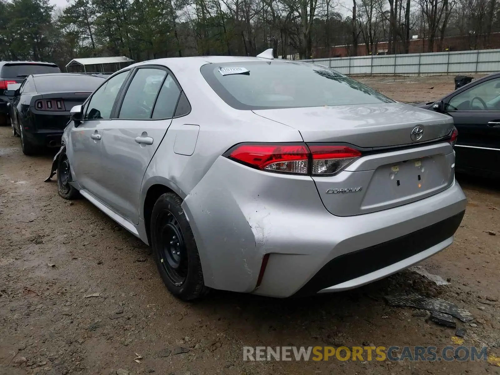 3 Photograph of a damaged car 5YFEPRAE5LP119446 TOYOTA COROLLA 2020