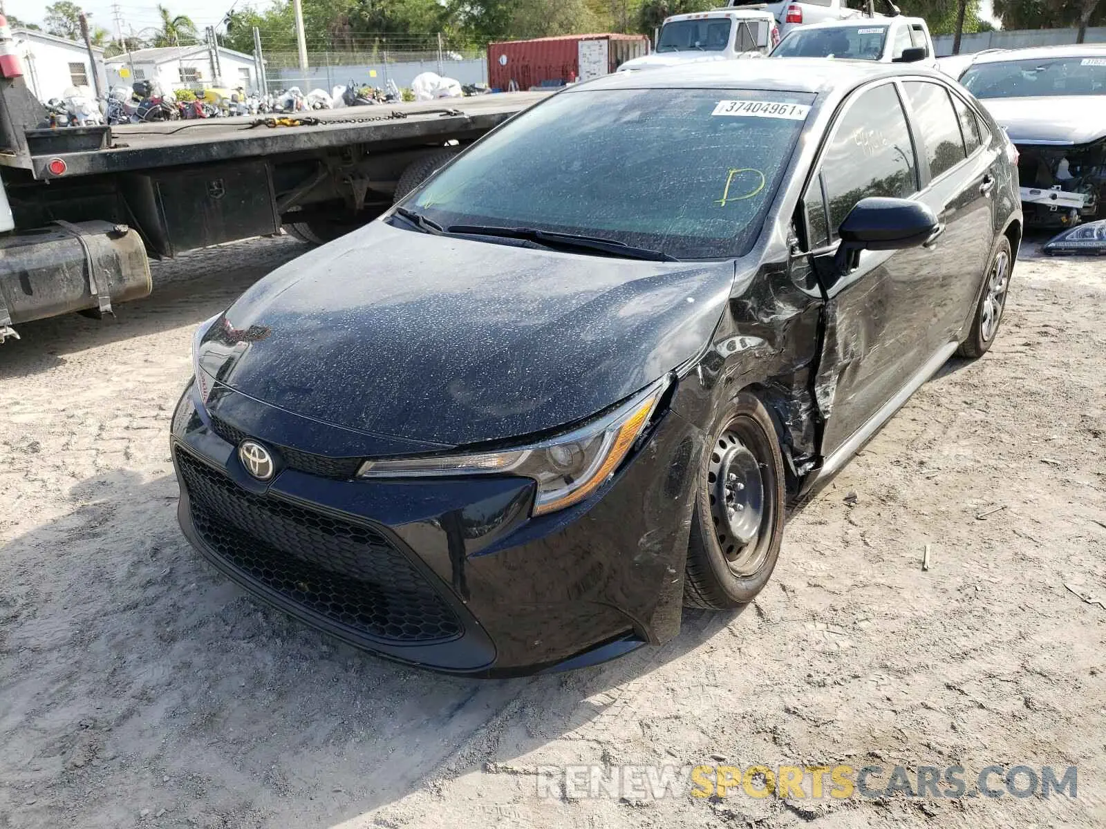 2 Photograph of a damaged car 5YFEPRAE5LP127725 TOYOTA COROLLA 2020