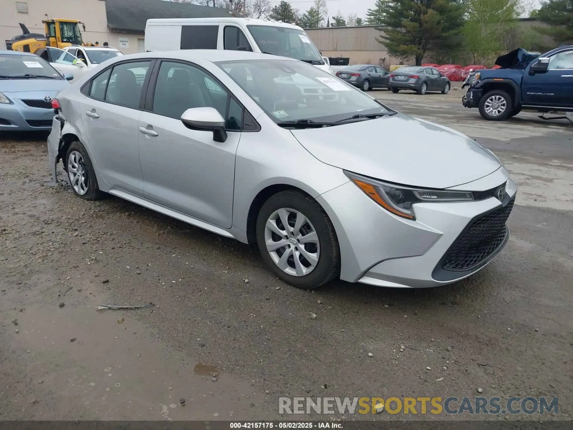 1 Photograph of a damaged car 5YFEPRAE5LP136375 TOYOTA COROLLA 2020