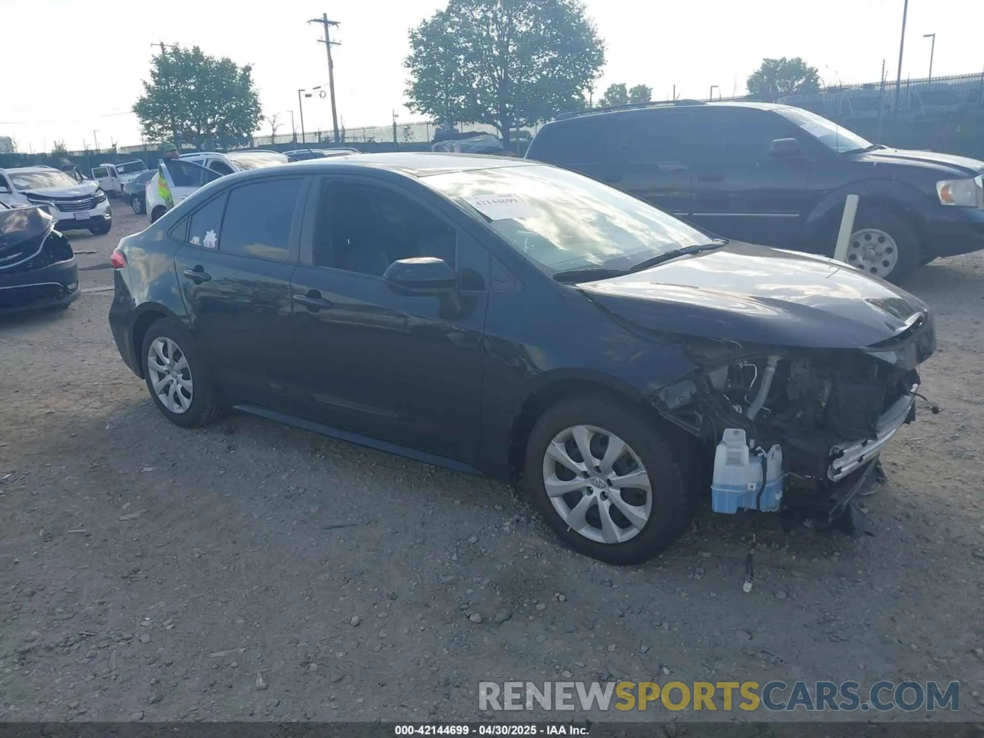 1 Photograph of a damaged car 5YFEPRAE6LP014303 TOYOTA COROLLA 2020