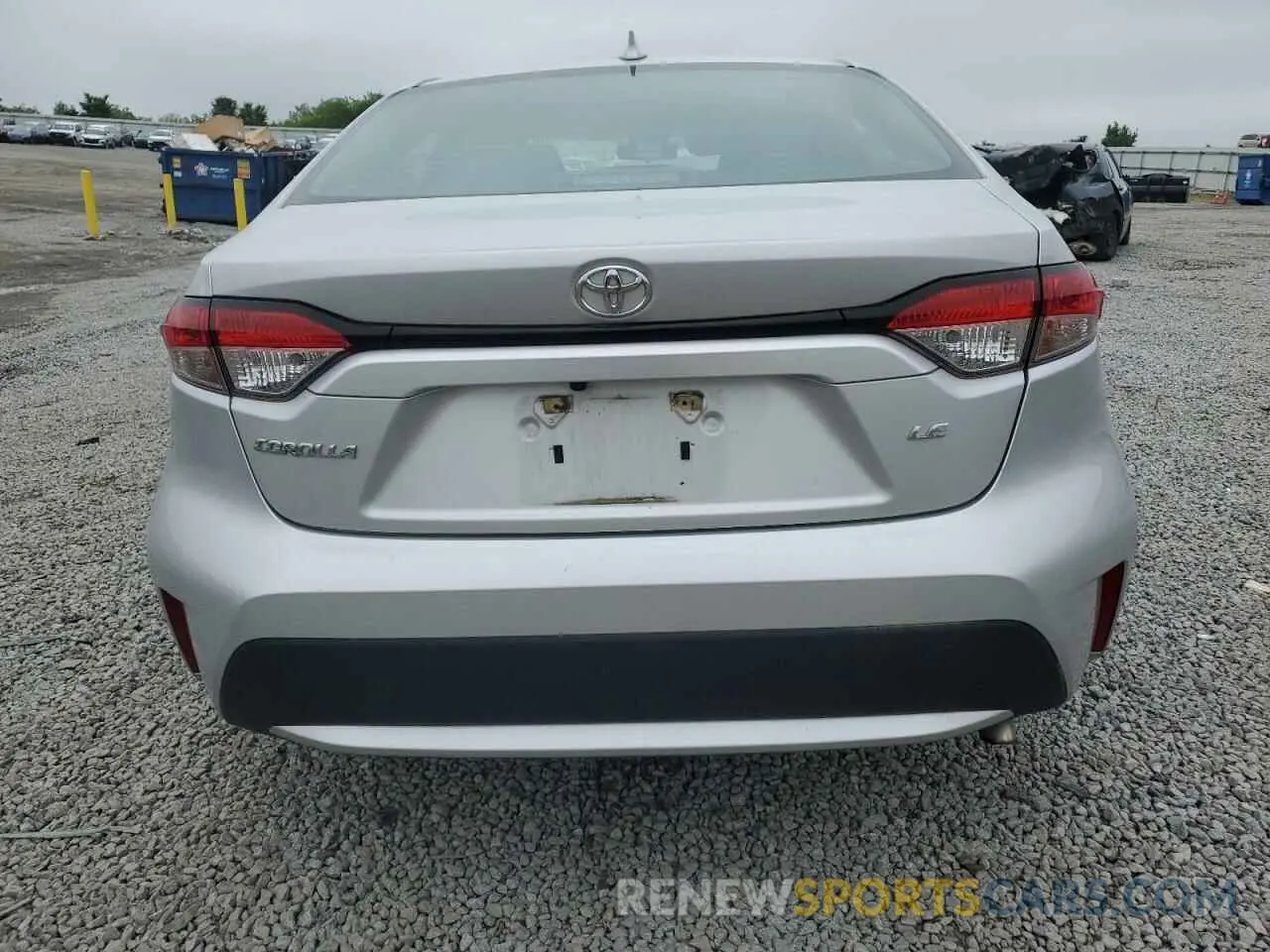 6 Photograph of a damaged car 5YFEPRAE6LP032512 TOYOTA COROLLA 2020