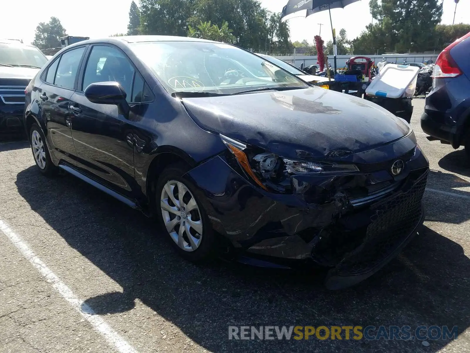 1 Photograph of a damaged car 5YFEPRAE6LP038441 TOYOTA COROLLA 2020