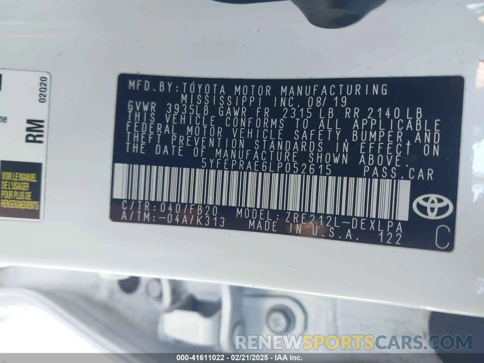 9 Photograph of a damaged car 5YFEPRAE6LP052615 TOYOTA COROLLA 2020