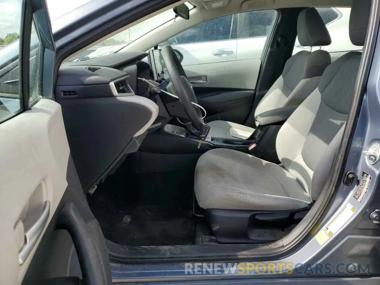 7 Фотография поврежденного автомобиля 5YFEPRAE6LP063758 TOYOTA COROLLA 2020