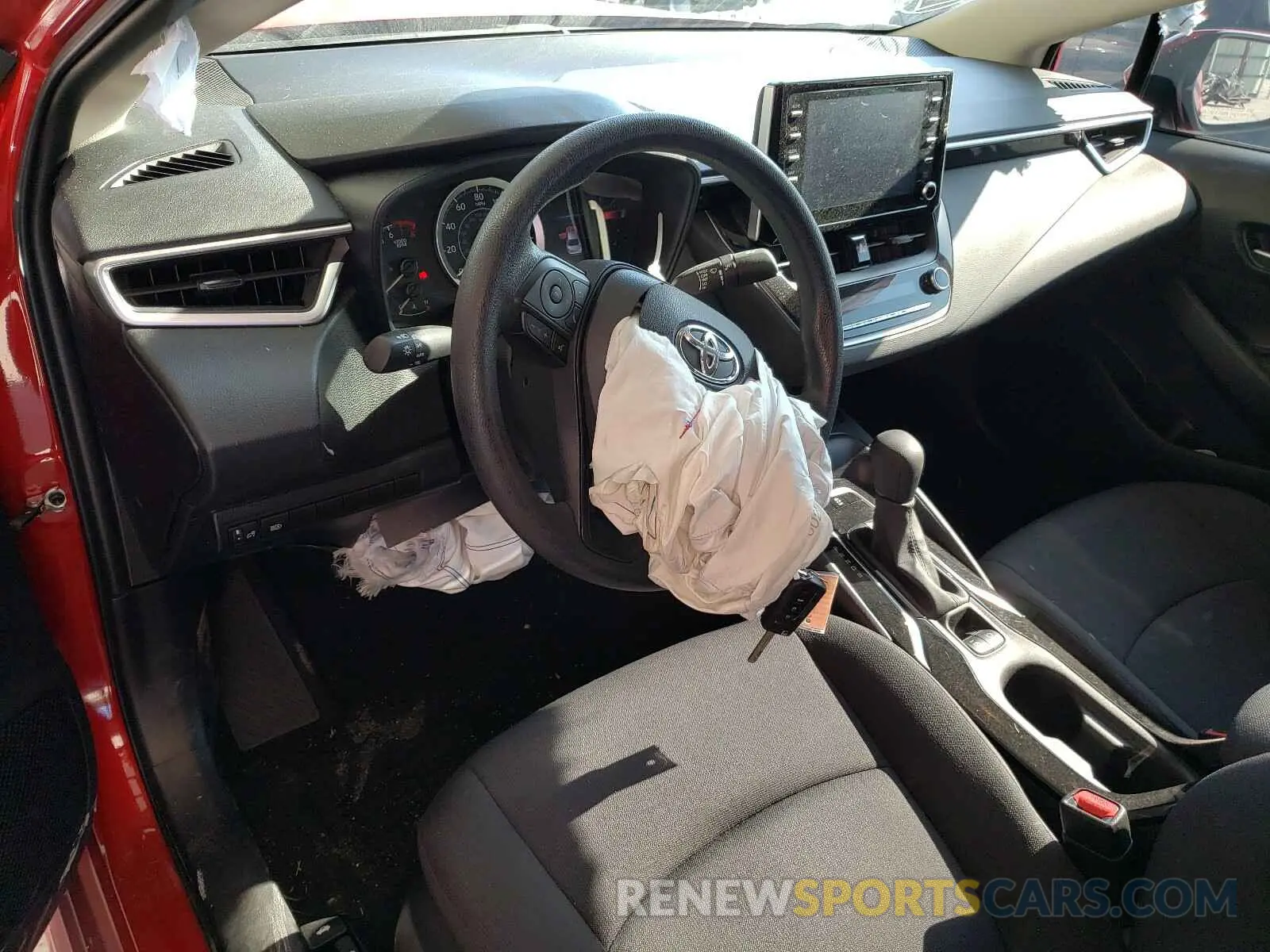 9 Photograph of a damaged car 5YFEPRAE6LP069771 TOYOTA COROLLA 2020