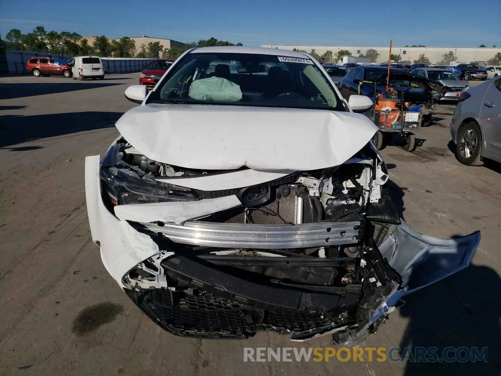 9 Фотография поврежденного автомобиля 5YFEPRAE6LP075005 TOYOTA COROLLA 2020