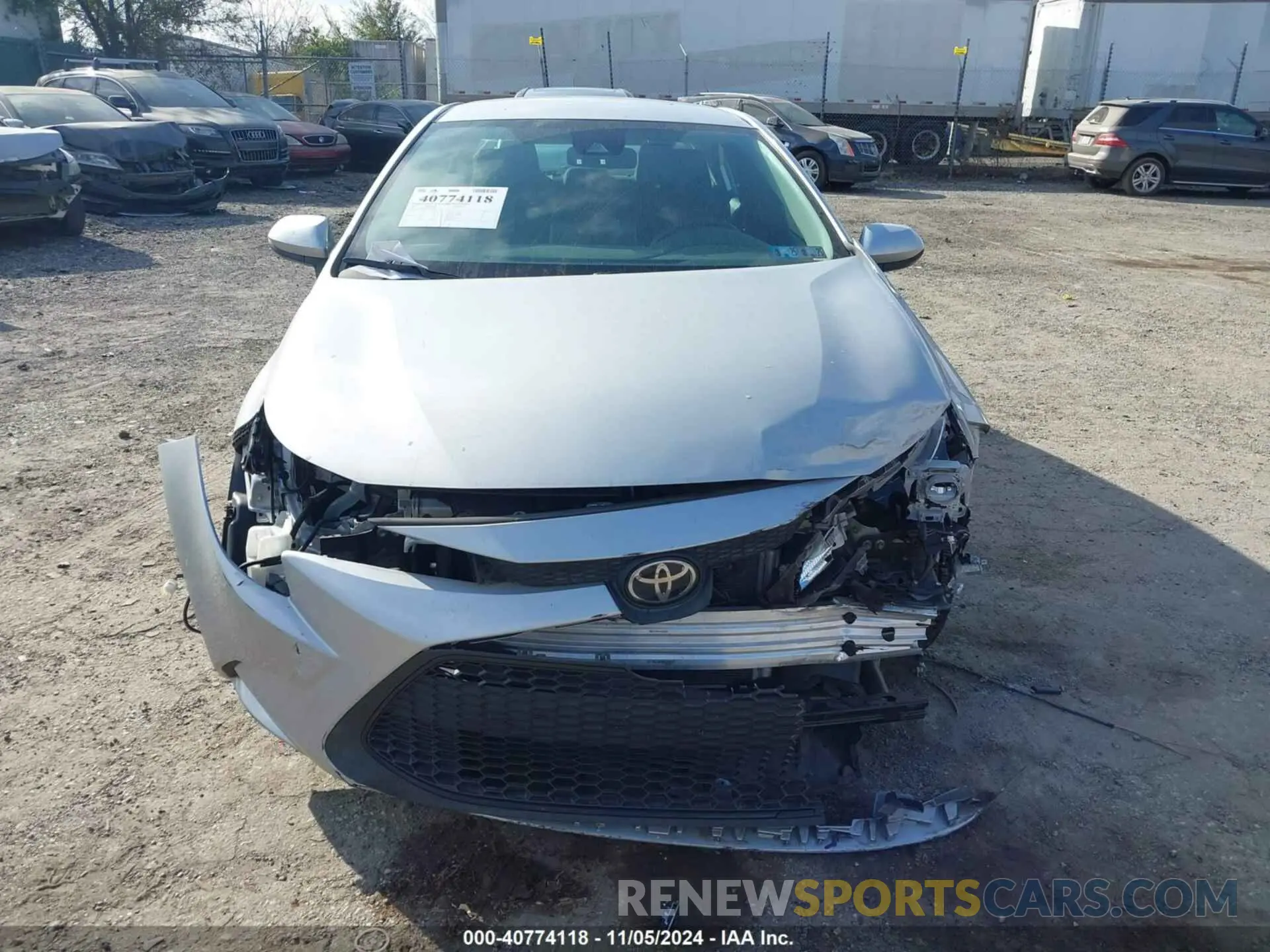 12 Photograph of a damaged car 5YFEPRAE6LP075182 TOYOTA COROLLA 2020