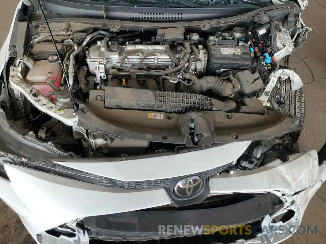 11 Photograph of a damaged car 5YFEPRAE6LP077644 TOYOTA COROLLA 2020