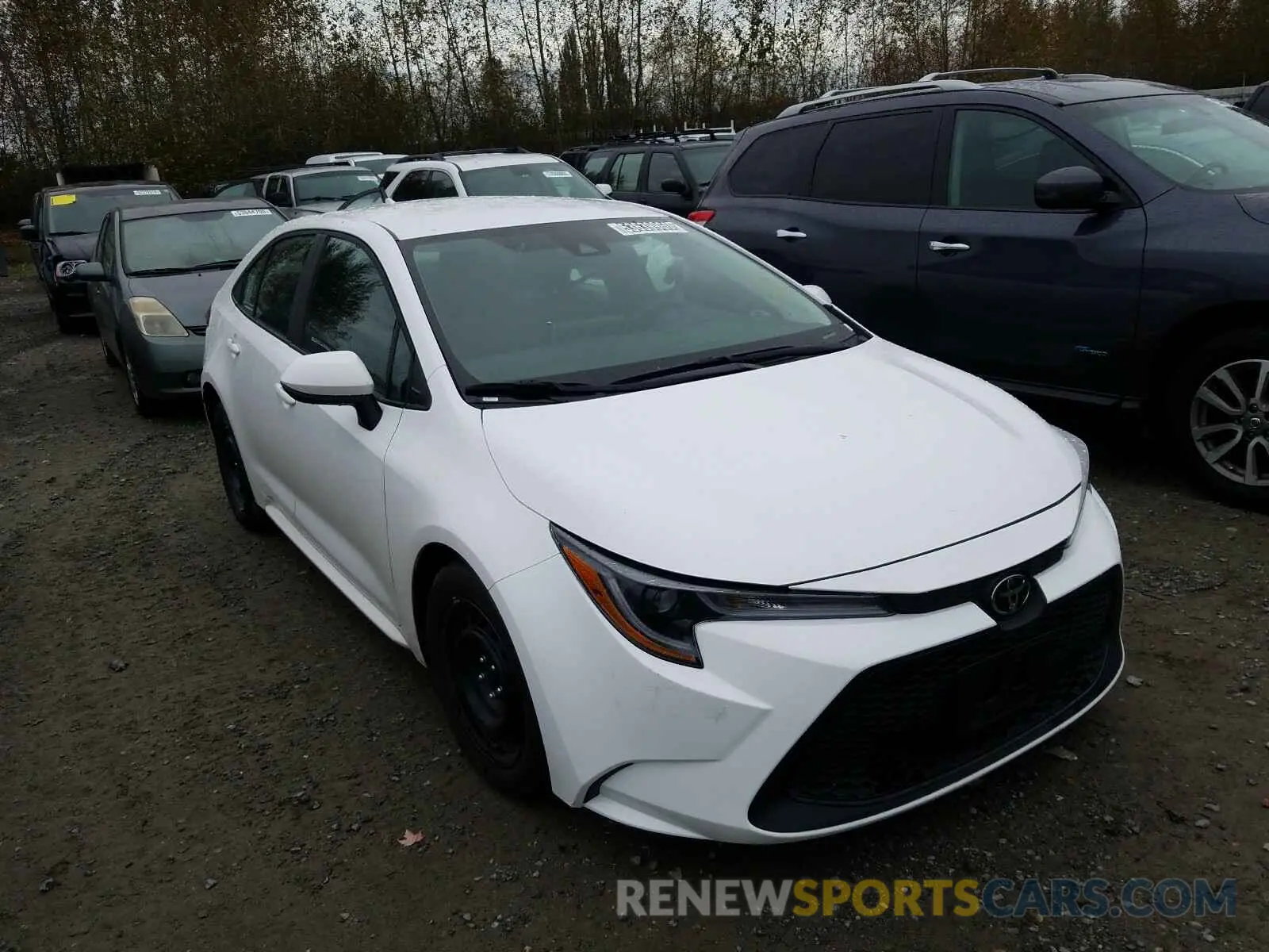1 Photograph of a damaged car 5YFEPRAE6LP106916 TOYOTA COROLLA 2020