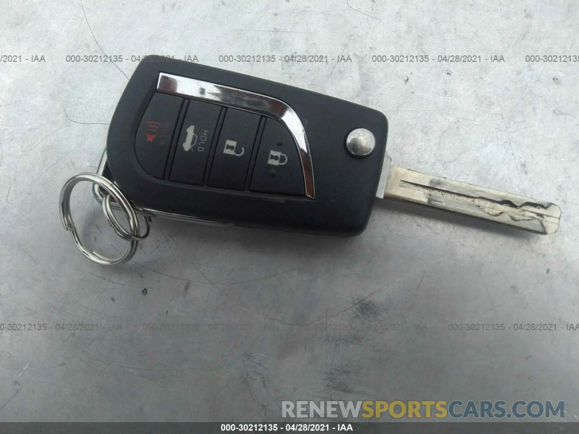 11 Photograph of a damaged car 5YFEPRAE6LP107919 TOYOTA COROLLA 2020