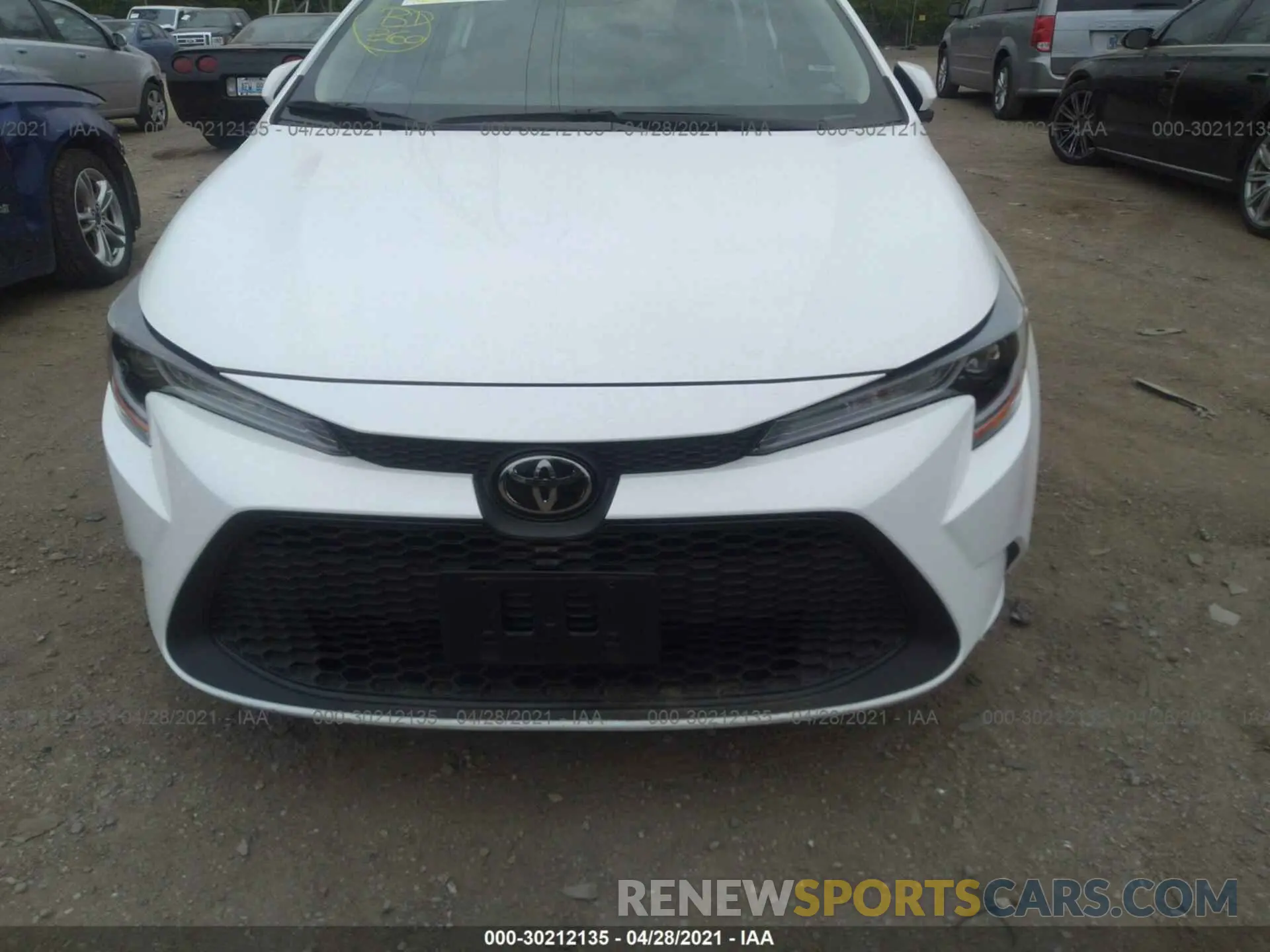 6 Photograph of a damaged car 5YFEPRAE6LP107919 TOYOTA COROLLA 2020