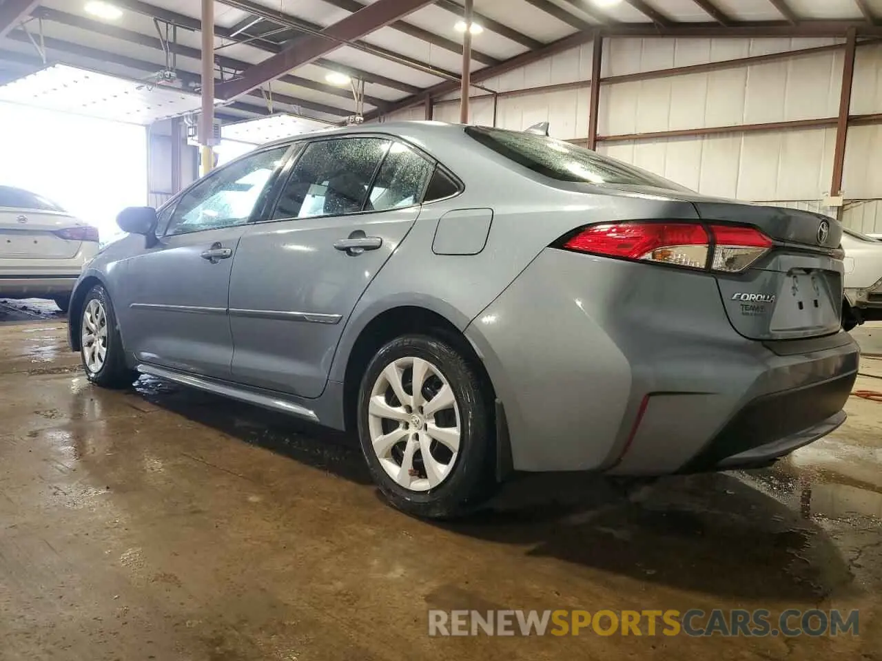 2 Photograph of a damaged car 5YFEPRAE6LP115891 TOYOTA COROLLA 2020