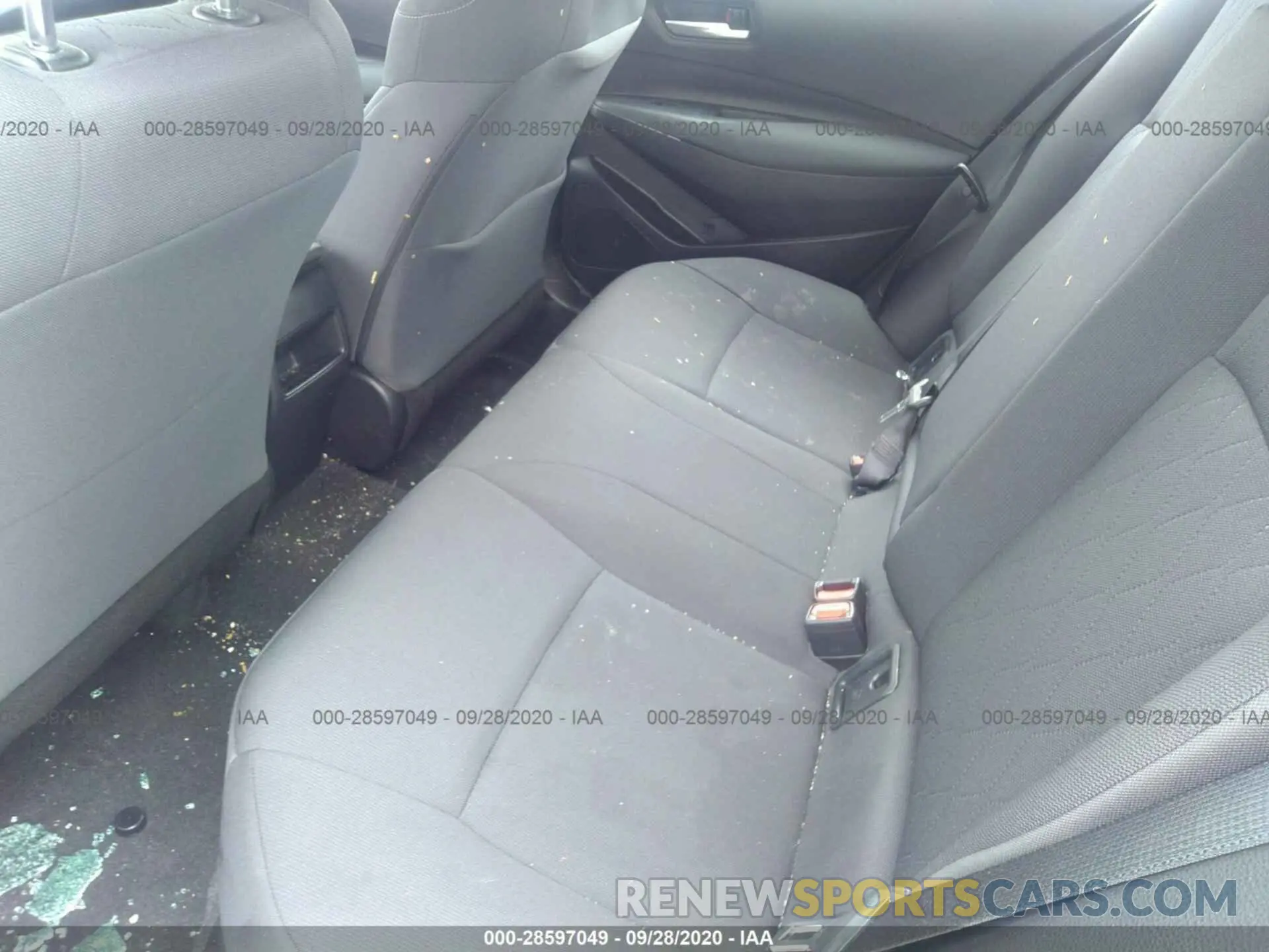 8 Photograph of a damaged car 5YFEPRAE6LP117916 TOYOTA COROLLA 2020